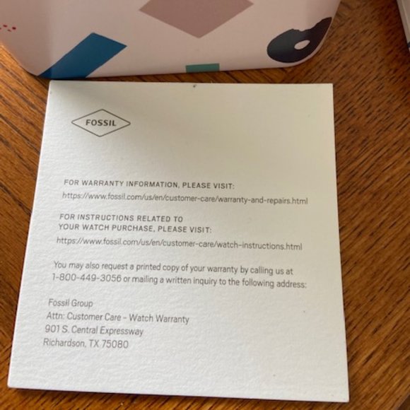 NWT Women's rose gold Fossil Watch - Picture 3 of 12